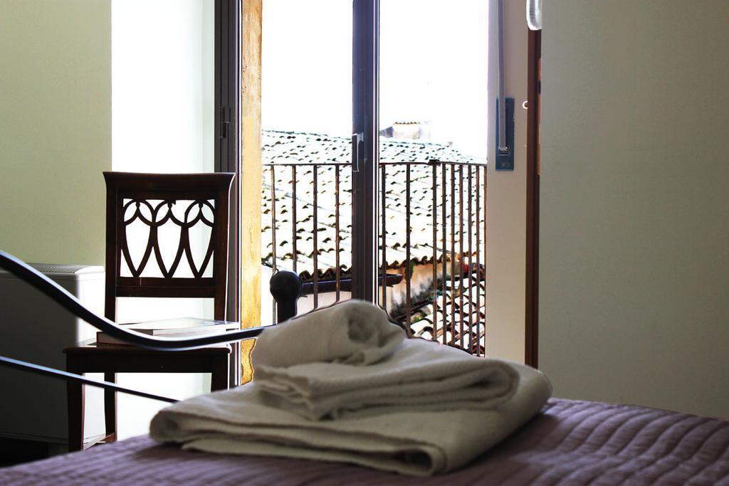 Panta Rei B&B Ragusa Szoba fotó