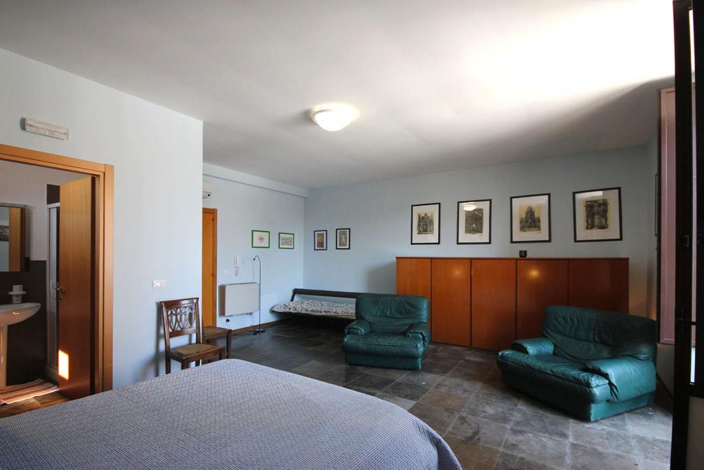 Panta Rei B&B Ragusa Szoba fotó